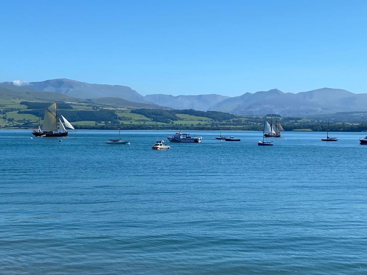 Awel Y Mor Hotel Beaumaris Luaran gambar